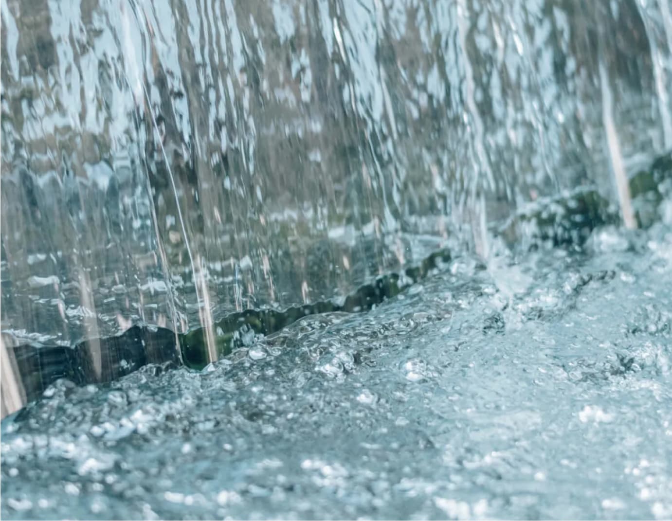 採水地も厳選された安全な天然水